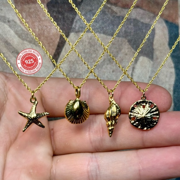 Vermeil Gold Clam Shell Pendant on 925 Sterling Silver based 18k Gold Rope Chain - Picture 3 of 3